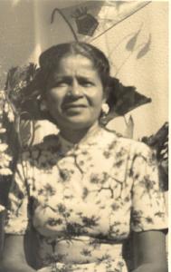 Josepha da Silva Rocha na varanda de seu apartamento em Ipanema